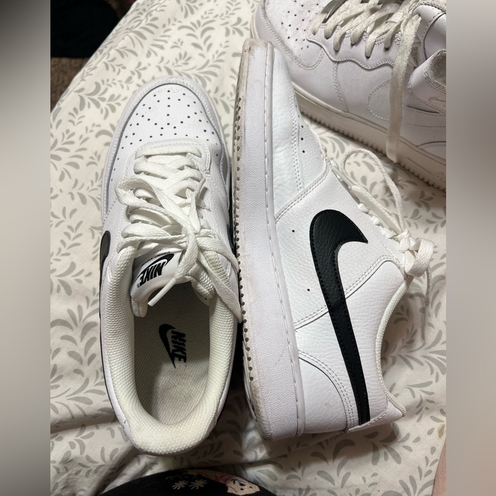 Nike Court Vision Shoes. Men’s 9.5. Women’s 11.5